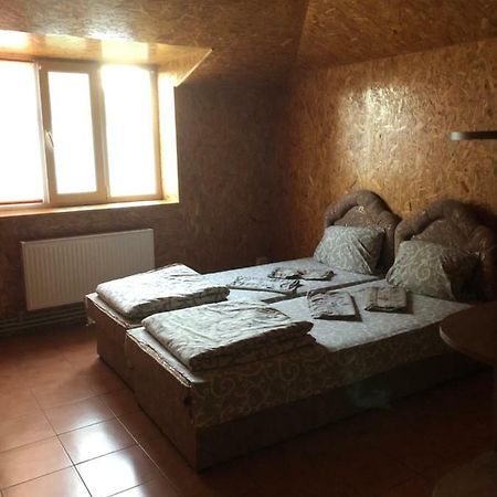 Кафе-Бар «У Дідуся» Vil'khy Esterno foto
